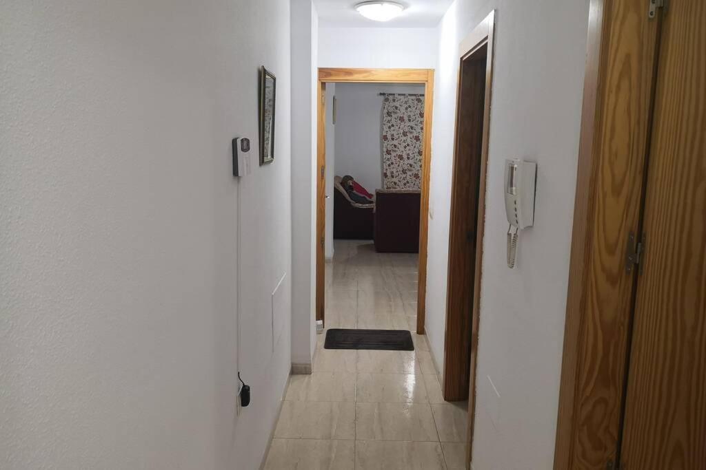 Centro Roquetas 5 Minutos De La Playa En Coche Garaje Solo Si Esta Disponible Appartement Roquetas de Mar Buitenkant foto