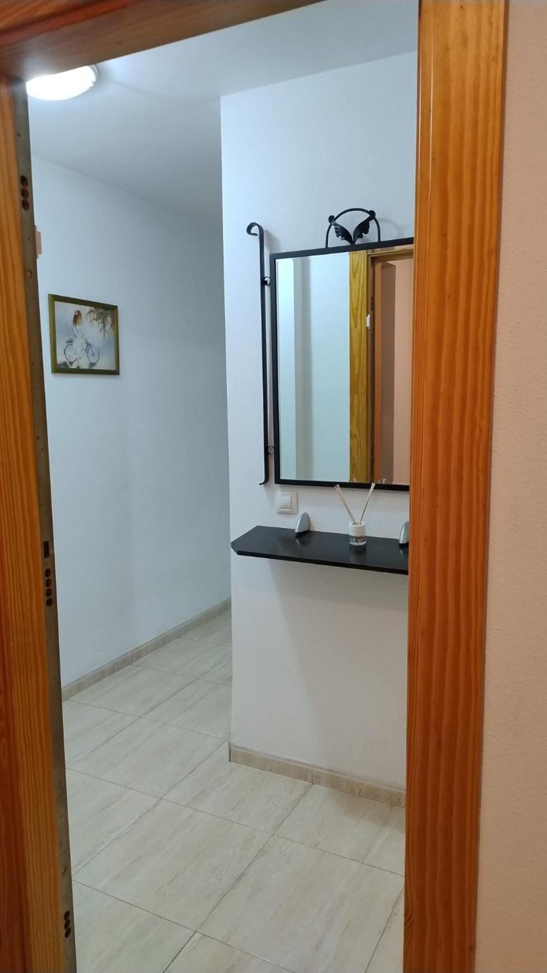 Centro Roquetas 5 Minutos De La Playa En Coche Garaje Solo Si Esta Disponible Appartement Roquetas de Mar Buitenkant foto